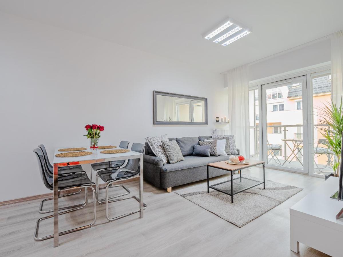Homely Place Koziolki - Stary Rynek - Parking Apartamento *