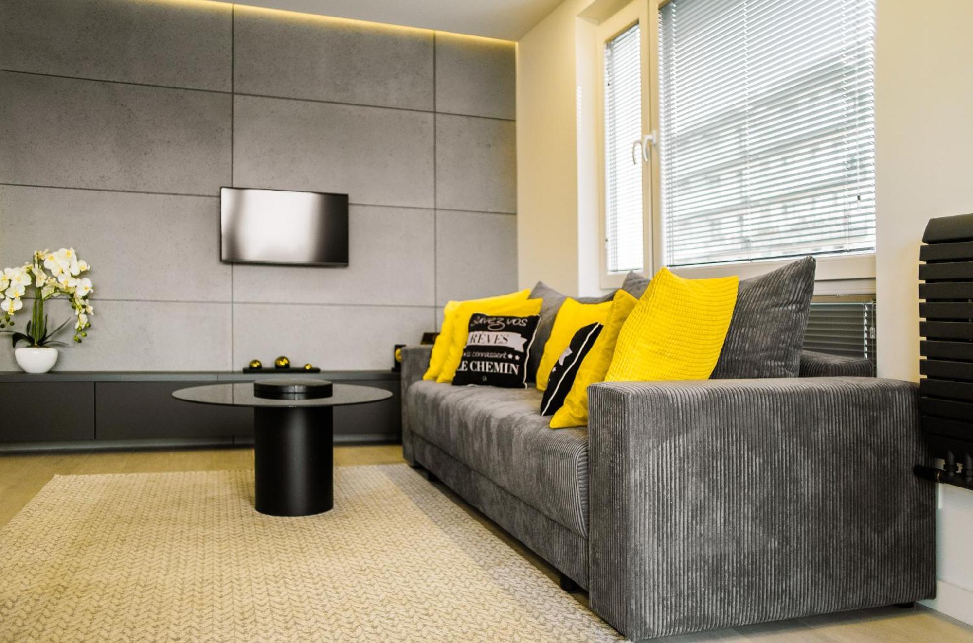 Homely Place Koziolki - Stary Rynek - Parking Apartamento